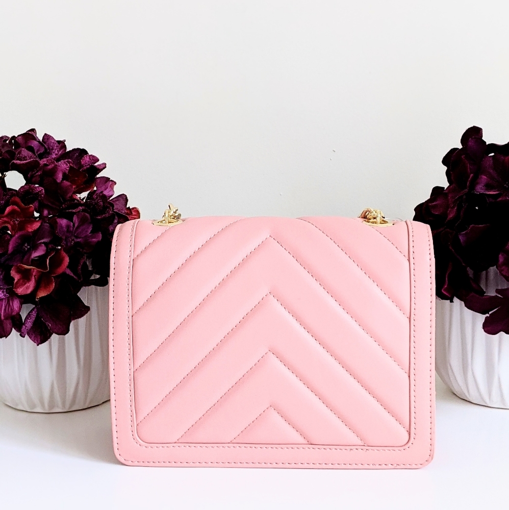 NWT Love Moschino Pink Chevron Quilted Bag - Picture 5 of 12